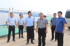 东营海关党委书记、关长刘永华一行莅临海欣港务集团调研