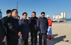 市委副书记、市长陈必昌一行莅临海欣港务集团一突堤 项目调研